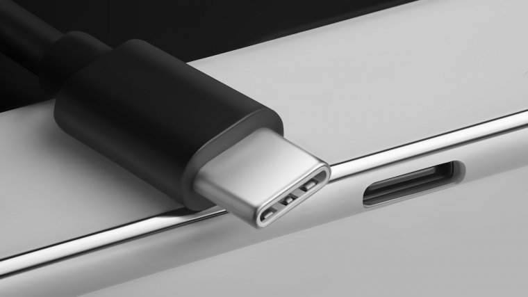 usb 4 چیست